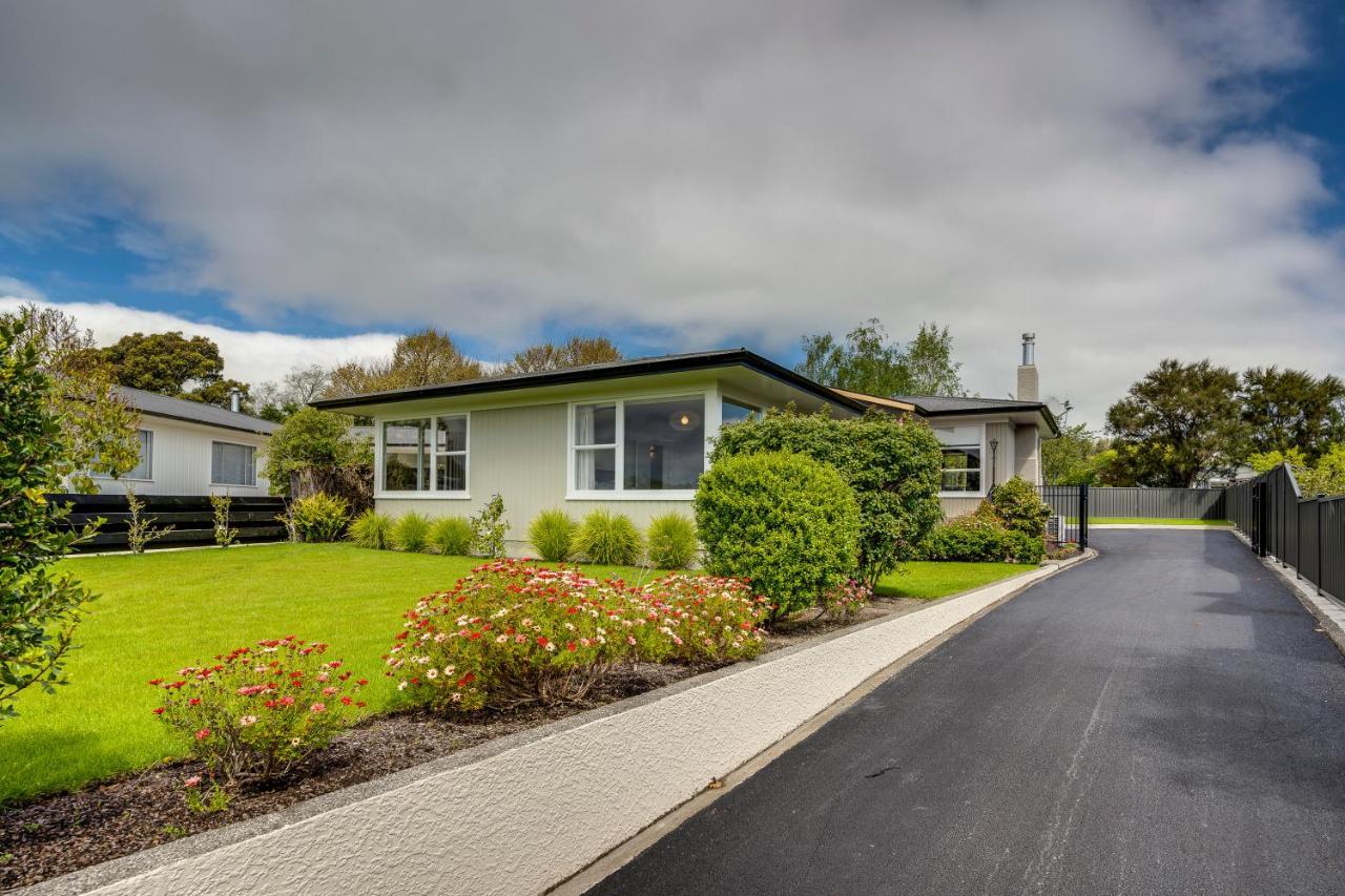 Belmont Pool Paradise - Havelock North Home Экстерьер фото